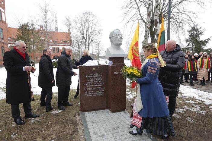  Alfonsui Žaliui biusto atidengimo ceremonija