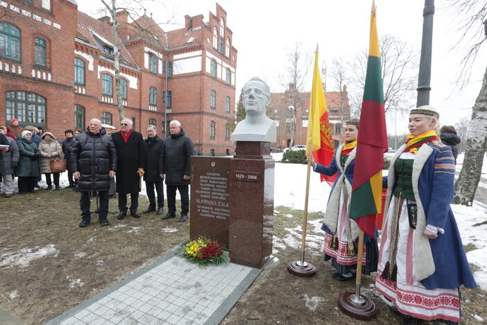  Alfonsui Žaliui biusto atidengimo ceremonija