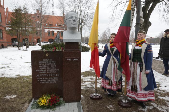  Alfonsui Žaliui biusto atidengimo ceremonija