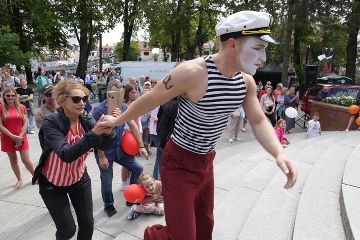 Teatriniai potyriai Jūros šventėje