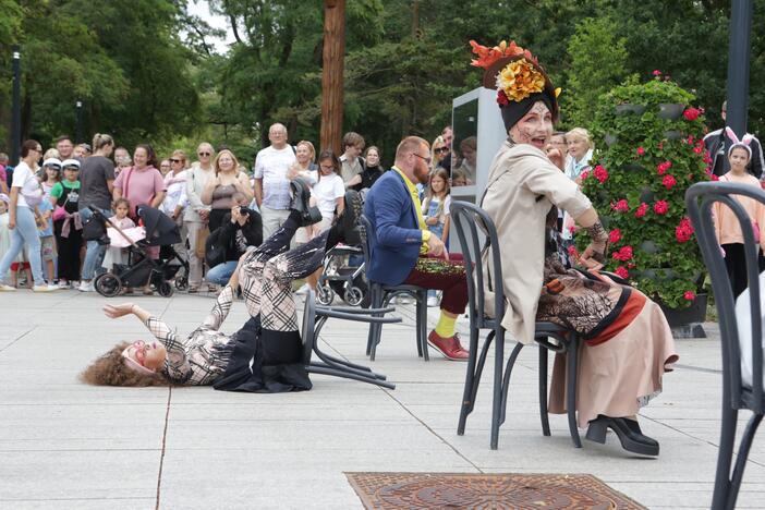 Teatriniai potyriai Jūros šventėje