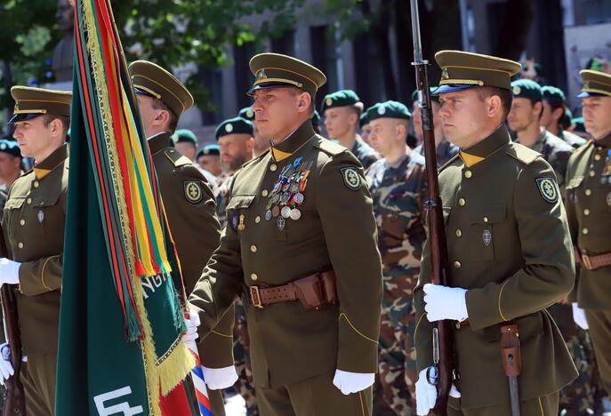 LŠS vadų keitimosi ceremonija