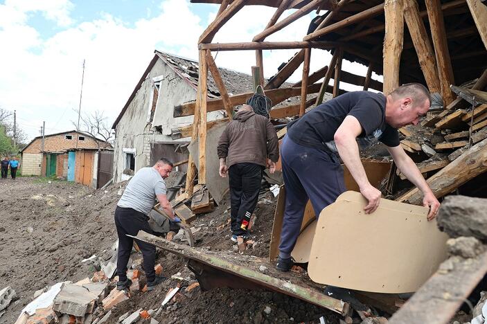 Rusams apšaudžius Charkivo sritį žuvo du žmonės