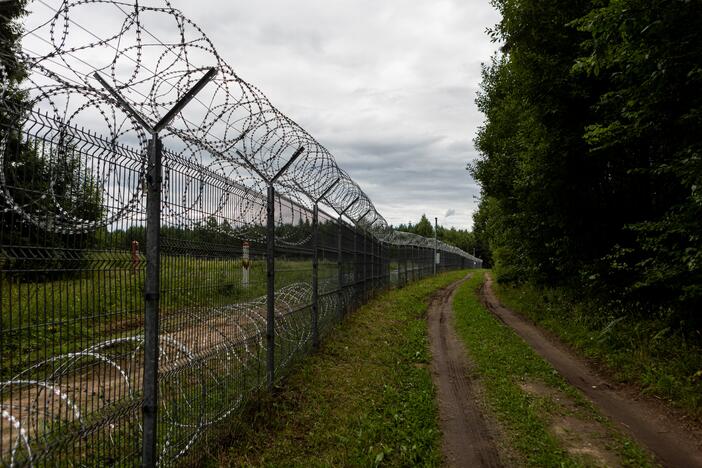 Švenčionių rajone vykdomo fizinio barjero statybos