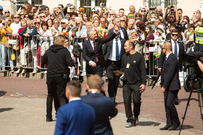 Prezidento rūmų perdavimo ceremonija