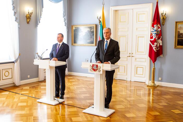 Prezidento ir premjero spaudos konferencija