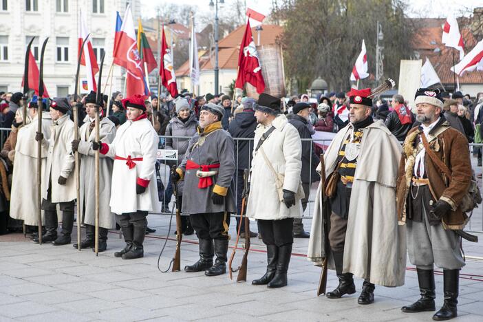 Iškilmingos sukilimo vadų laidotuvės