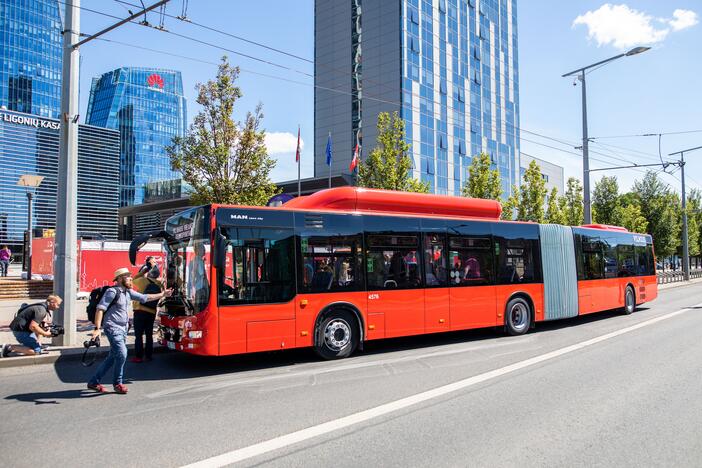 Pristatyti nauji Vilniaus autobusai