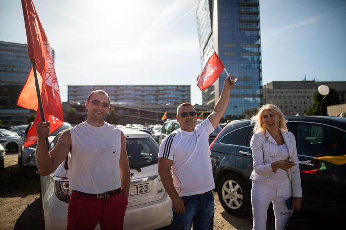 Šeimų maršo protestas prie Seimo