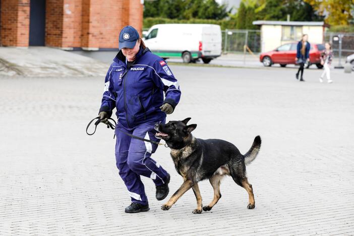 Policijos kinologų daugiakovės pirmenybių apdovanojimai