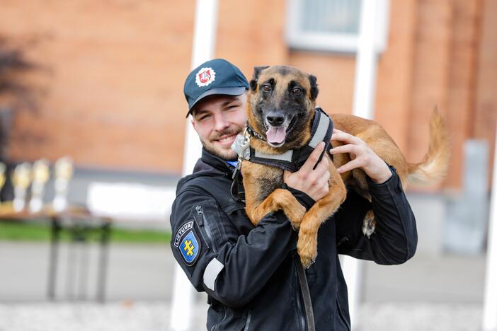 Policijos kinologų daugiakovės pirmenybių apdovanojimai