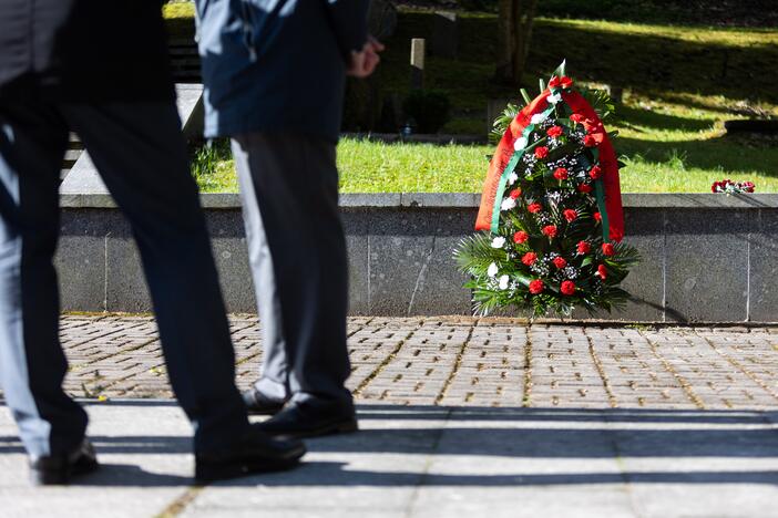 Vilniaus Antakalnio kapinės gegužės 9-ąją