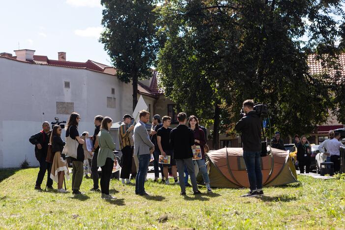 Studentų protestas dėl bendrabučių trūkumo