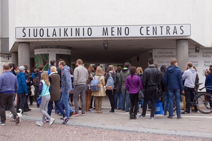 Šiuolaikinio meno centre – L. Gillicko ir A. Bumšteino parodos