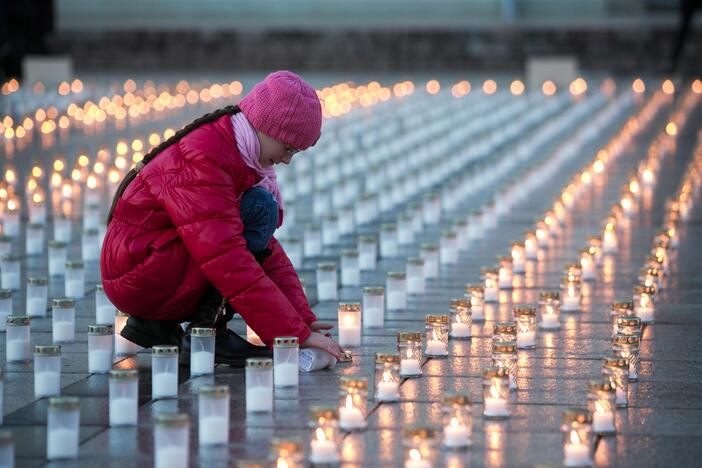 Vaikų keliuose žūva mažiau, tačiau nusižudo – daugiau