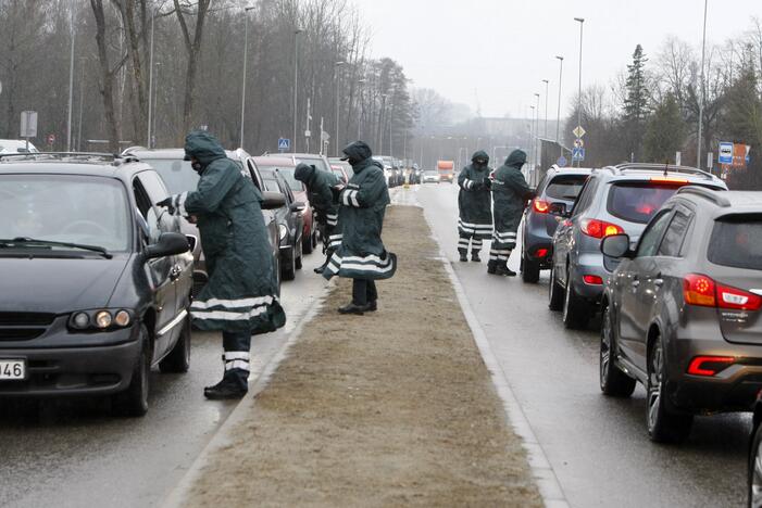 Klaipėdos policijos pareigūnai dirba postuose