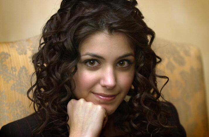 Švelnusis dainininkės Katie Melua balsas pavasarį kerės Vilniaus publiką