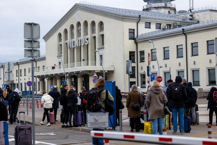 Pranešta apie bombas Vilniaus ir Kauno oro uostuose