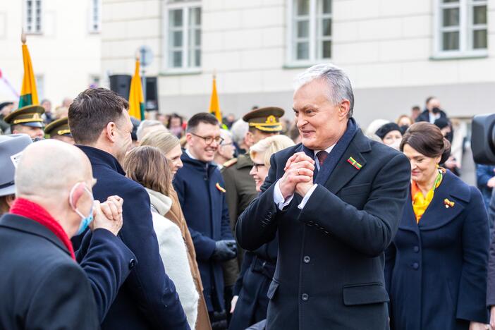 S. Daukanto aikštėje – Baltijos valstybių vėliavų pakėlimo ceremonija