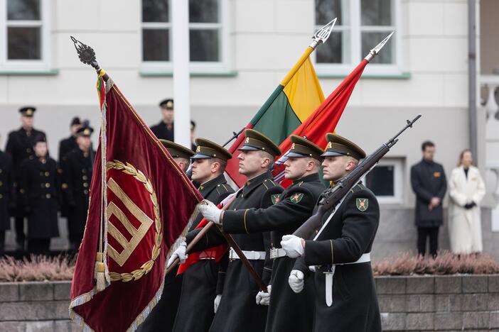 Trijų Baltijos valstybių vėliavų pakėlimas Daukanto aikštėje