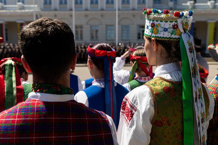 Dainų šventės vėliavos pakėlimo ceremonija Vilniuje