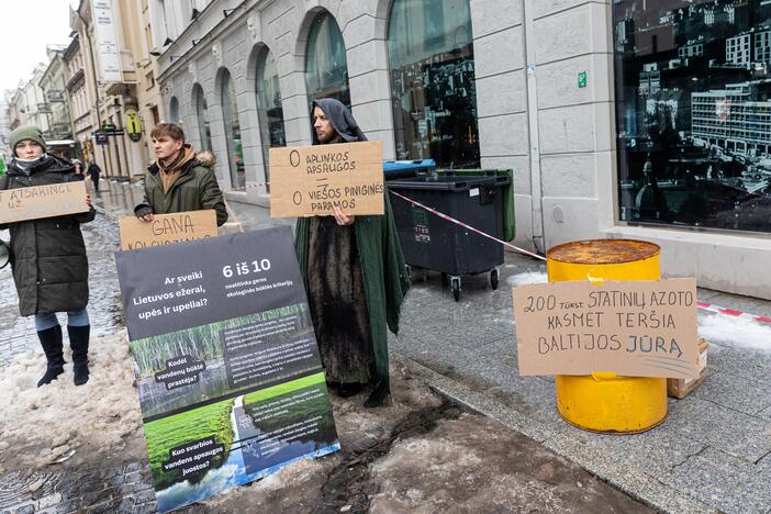 Vilniuje – aplinkosaugininkų kontroprotestas prieš ūkininkų mitingą