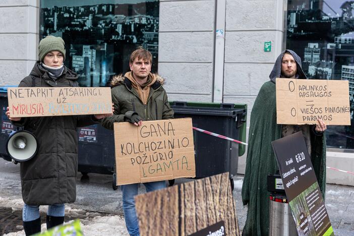 Vilniuje – aplinkosaugininkų kontroprotestas prieš ūkininkų mitingą