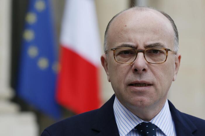 Bernard'as Cazeneuve'as