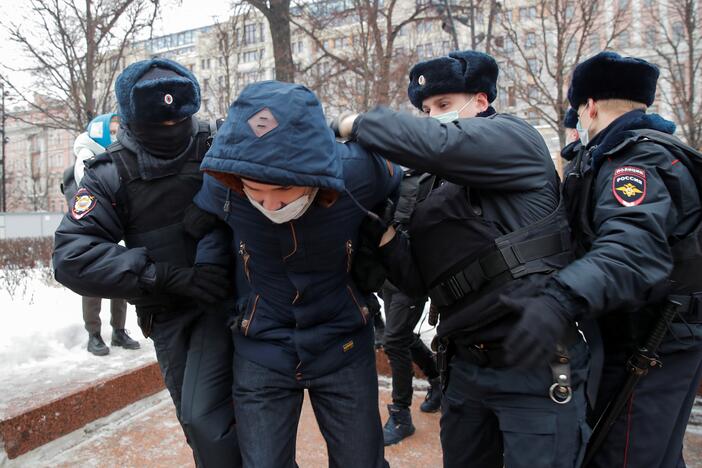 Maskvoje areštuojami protestuojantys A. Navalno šalininkai