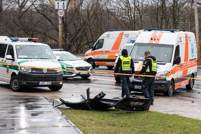 Tragiška avarija Vilniuje ant Valakupių tilto 