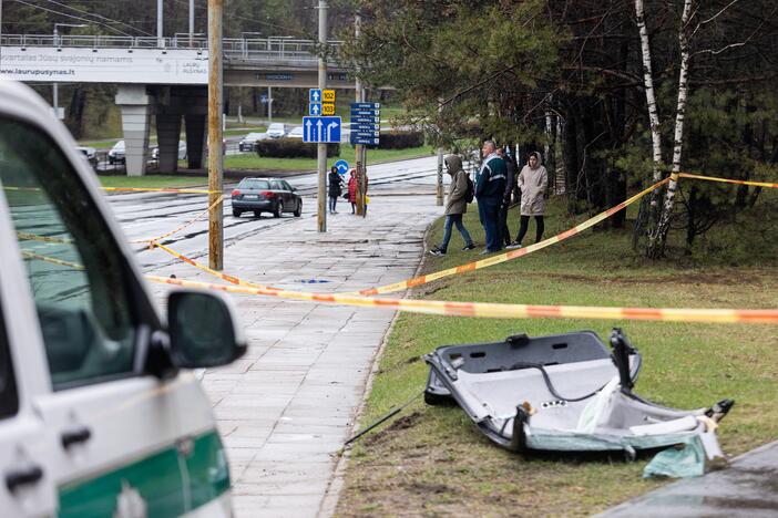 Tragiška avarija Vilniuje ant Valakupių tilto 