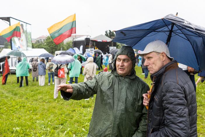 Šeimų sąjūdžio protestas prie Seimo