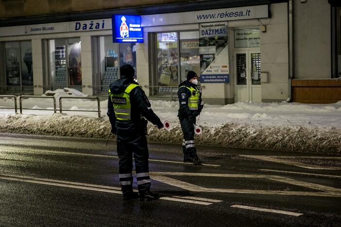 Kauno kelių policijos reidas, ieškant neblaivių vairuotojų