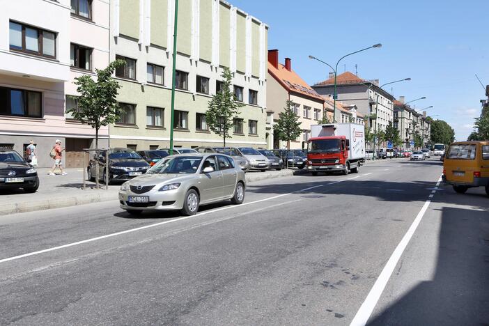 Trikdžiai: sekmadienį dėl remonto darbų autobusams teks aplenkti Liepų gatvę.