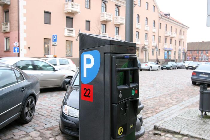 Turgaus gatvėje mokestis už automobilių stovėjimą didžiausias.