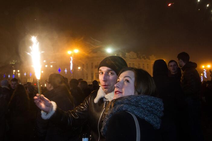 Vilnius pasitiko 2017-uosius