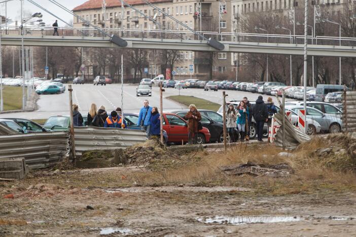 Šaligatvis Karaliaus Mindaugo prospekte