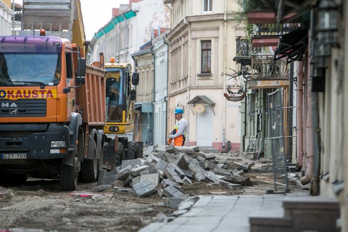 Vilniaus gatvės remontas įsibėgėja