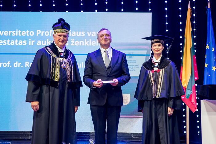 LSMU diplomų įteikimo šventė