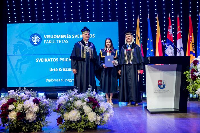 LSMU diplomų įteikimo šventė