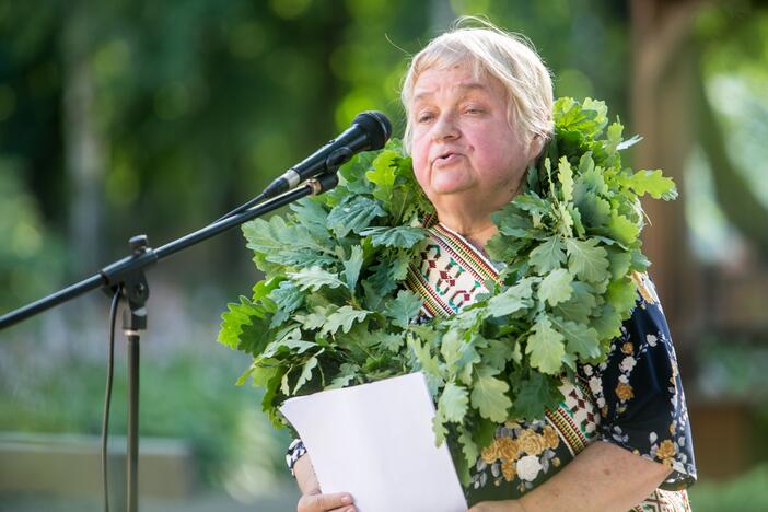 Pagerbta „Poezijos pavasario“ laureatė D.Zelčiūtė