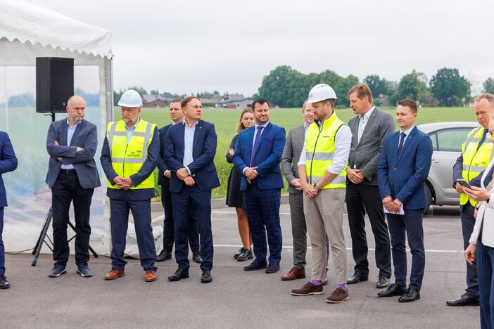 Pradedamas tiesti vienas ilgiausių automagistralės „Via Baltica“ ruožų