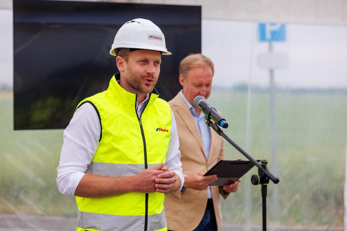 Pradedamas tiesti vienas ilgiausių automagistralės „Via Baltica“ ruožų