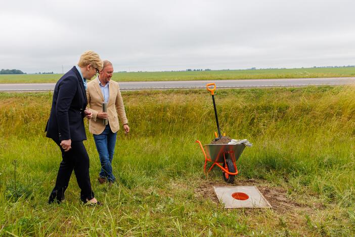 Pradedamas tiesti vienas ilgiausių automagistralės „Via Baltica“ ruožų