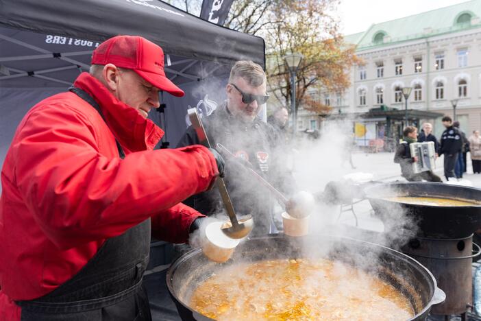 Maitinimo sektoriaus darbuotojų protestas Vilniuje