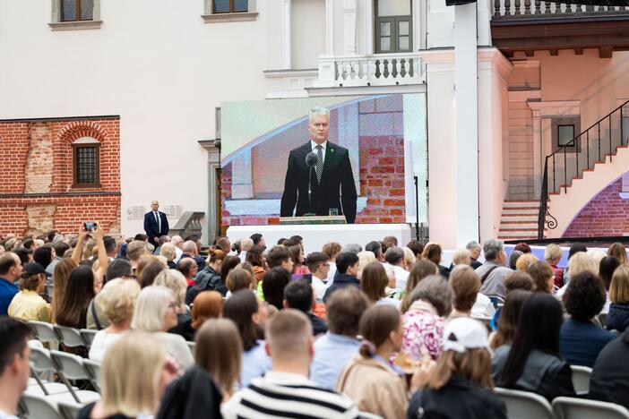 Paskutinieji 2024 m. prezidento rinkimų debatai