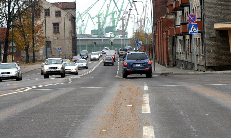 Sąlygos: kelininkai perspėja, kad sudėtingiausios vairavimui sąlygos gali būti įkalnėse arba virš tiltų ir viadukų.