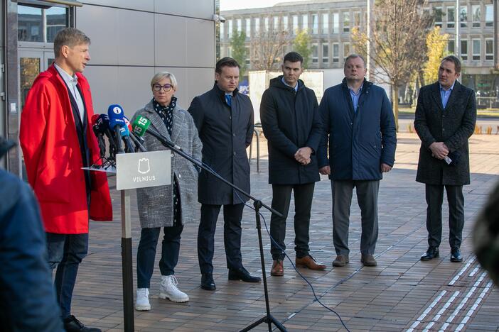 Nacionalinio stadiono koncesijos sutarties pasirašymui skirta spaudos konferencija