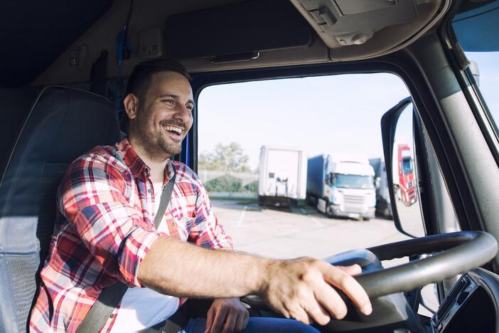 Daugiausiai galimybių įsidarbinti turi sunkiasvorių sunkvežimių ir krovininio transporto vairuotojai