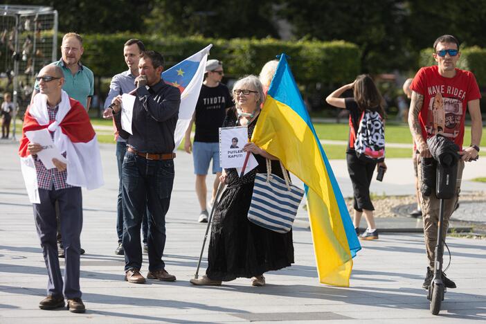  Baltarusijos demokratinės opozicijos palaikymo akcija „Vieni metai po revoliucijos“